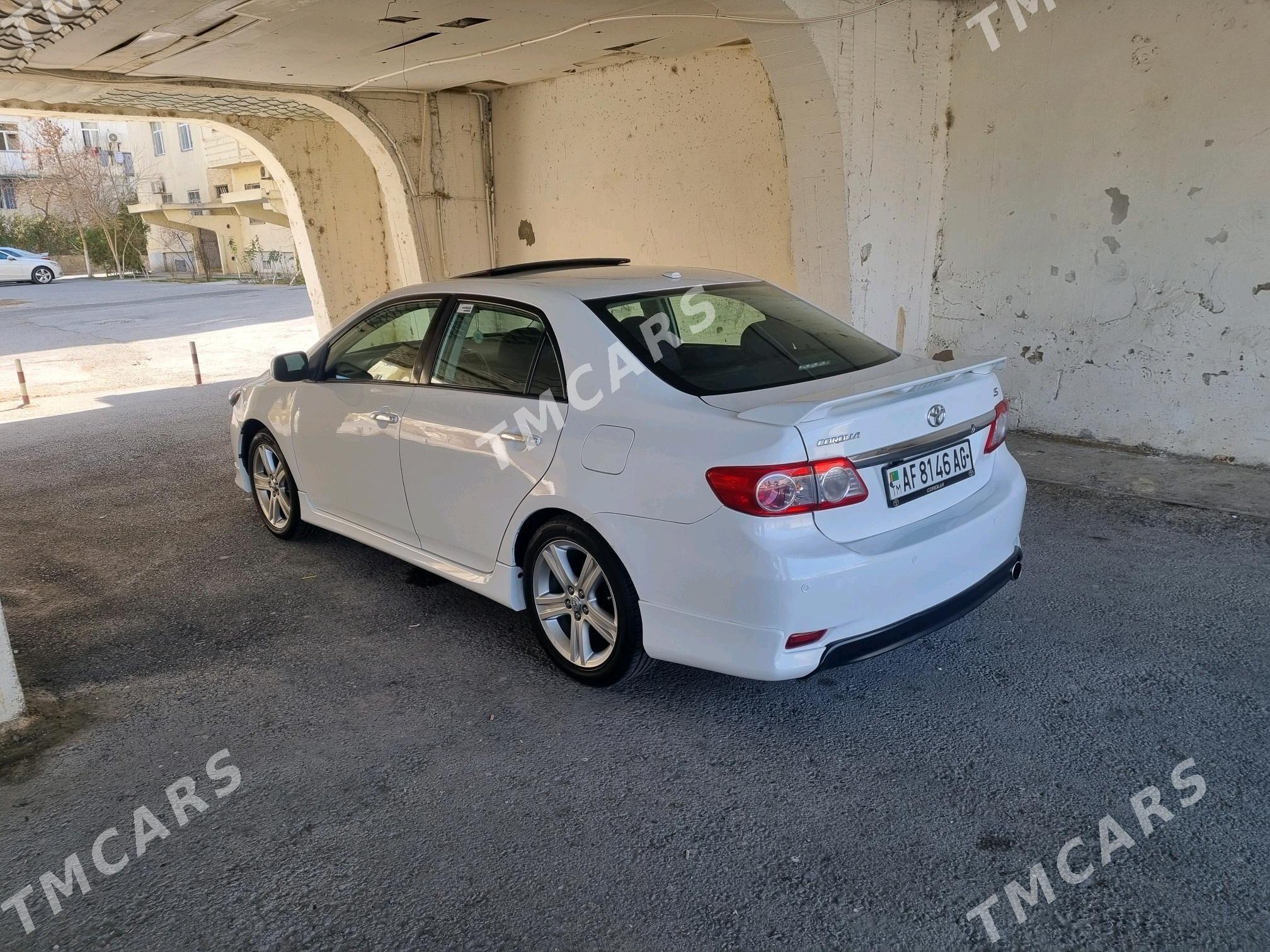 Toyota Corolla 2013 - 168 000 TMT - Ашхабад - img 3