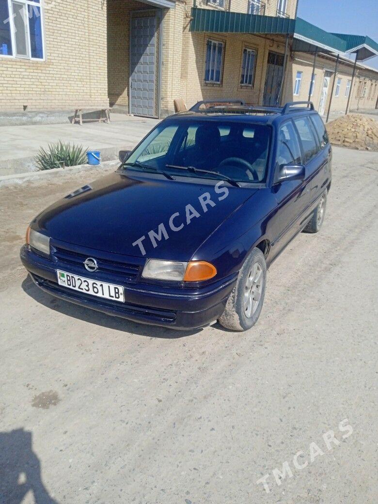 Opel Astra 1993 - 25 000 TMT - Çärjew - img 2