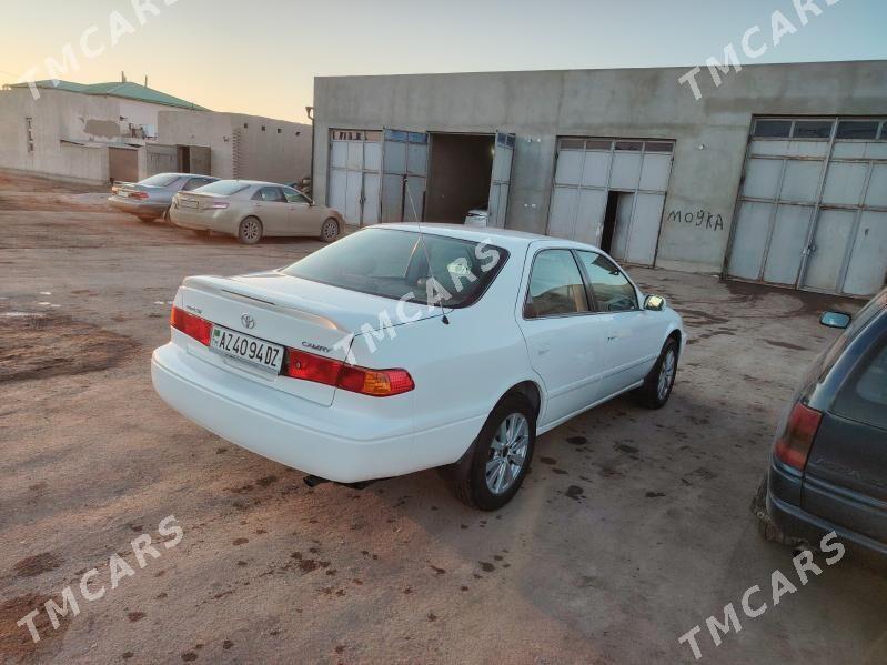 Toyota Camry 2000 - 115 000 TMT - Губадаг - img 5