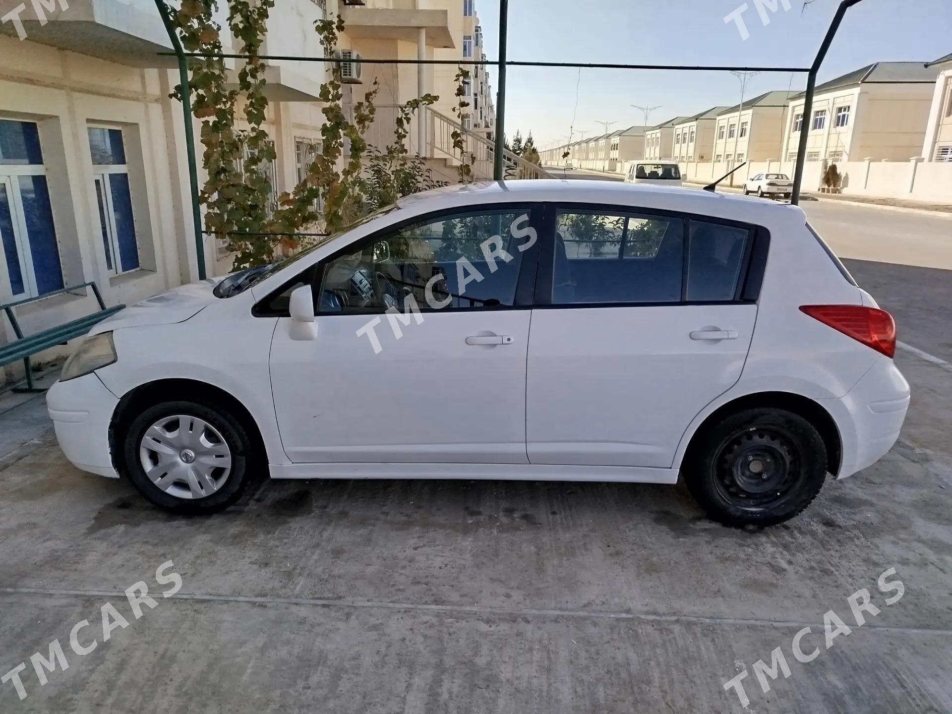 Nissan Versa 2012 - 80 000 TMT - Туркменабат - img 8