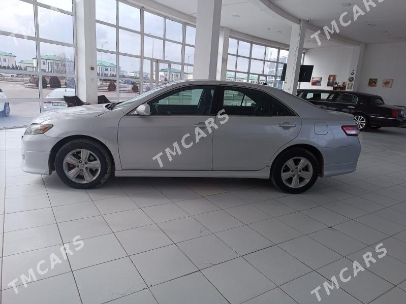 Toyota Camry 2011 - 160 000 TMT - Дашогуз - img 4