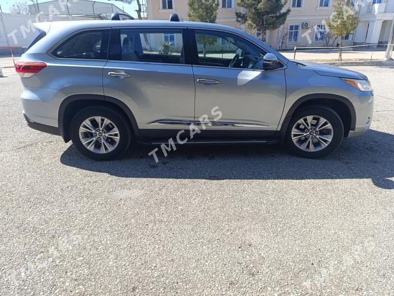 Toyota Highlander 2019 - 405 000 TMT - Türkmenbaşy - img 3