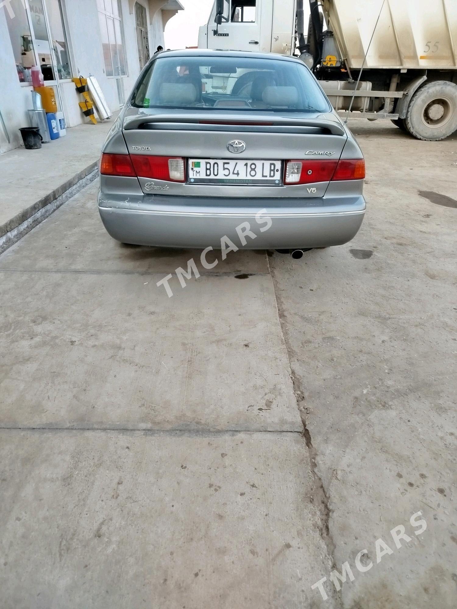 Toyota Camry 1997 - 110 000 TMT - Саят - img 8