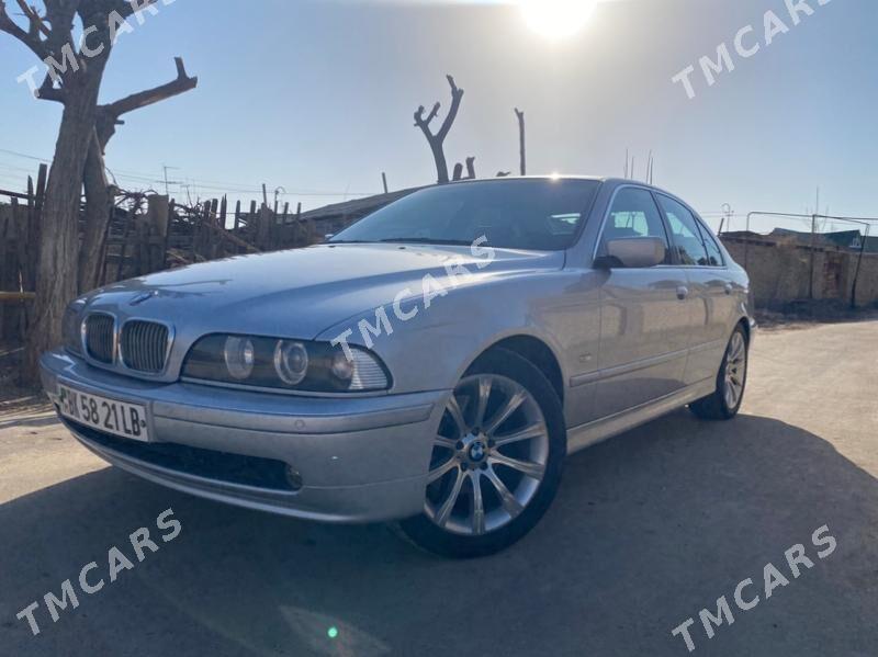 BMW E39 2001 - 138 000 TMT - Туркменабат - img 6