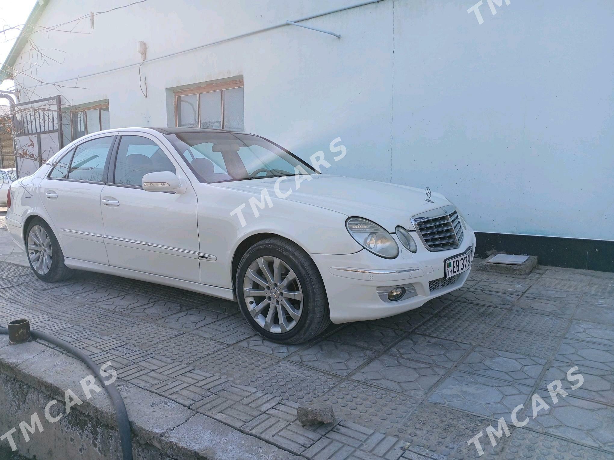 Mercedes-Benz E350 2007 - 150 000 TMT - Дянев - img 4