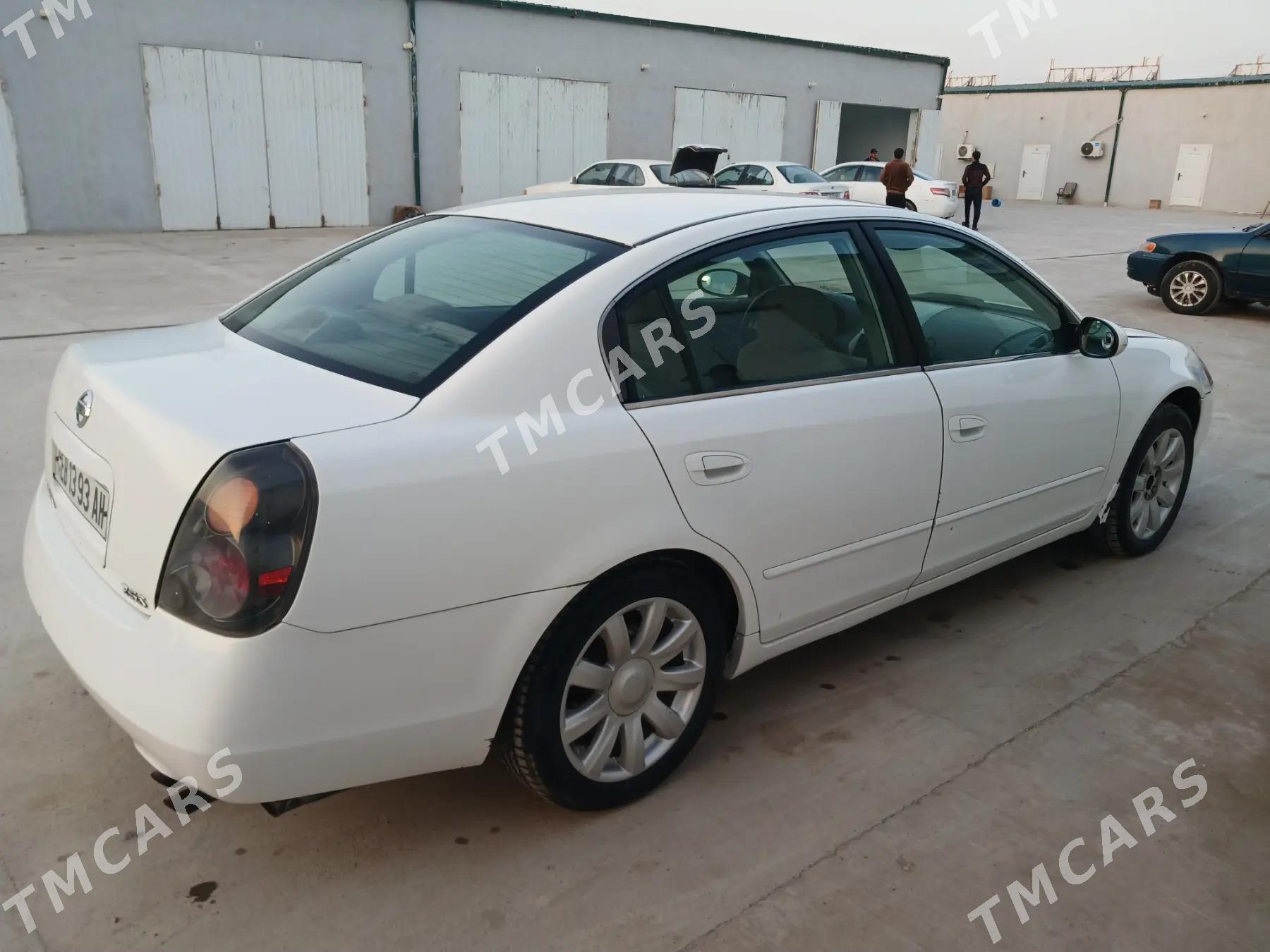 Nissan Altima 2002 - 55 000 TMT - Tejen - img 3