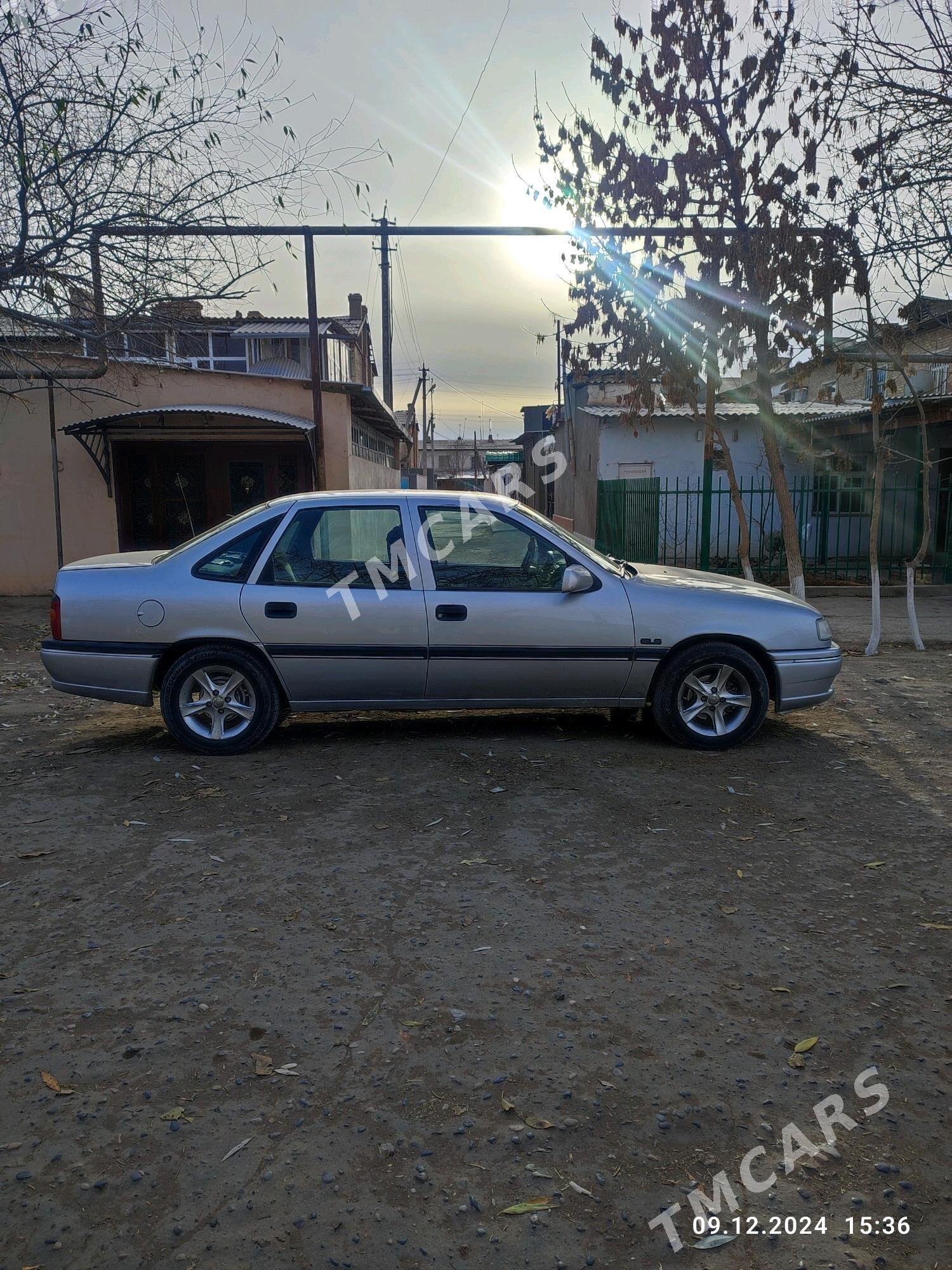 Opel Vectra 1992 - 50 000 TMT - Дашогуз - img 5