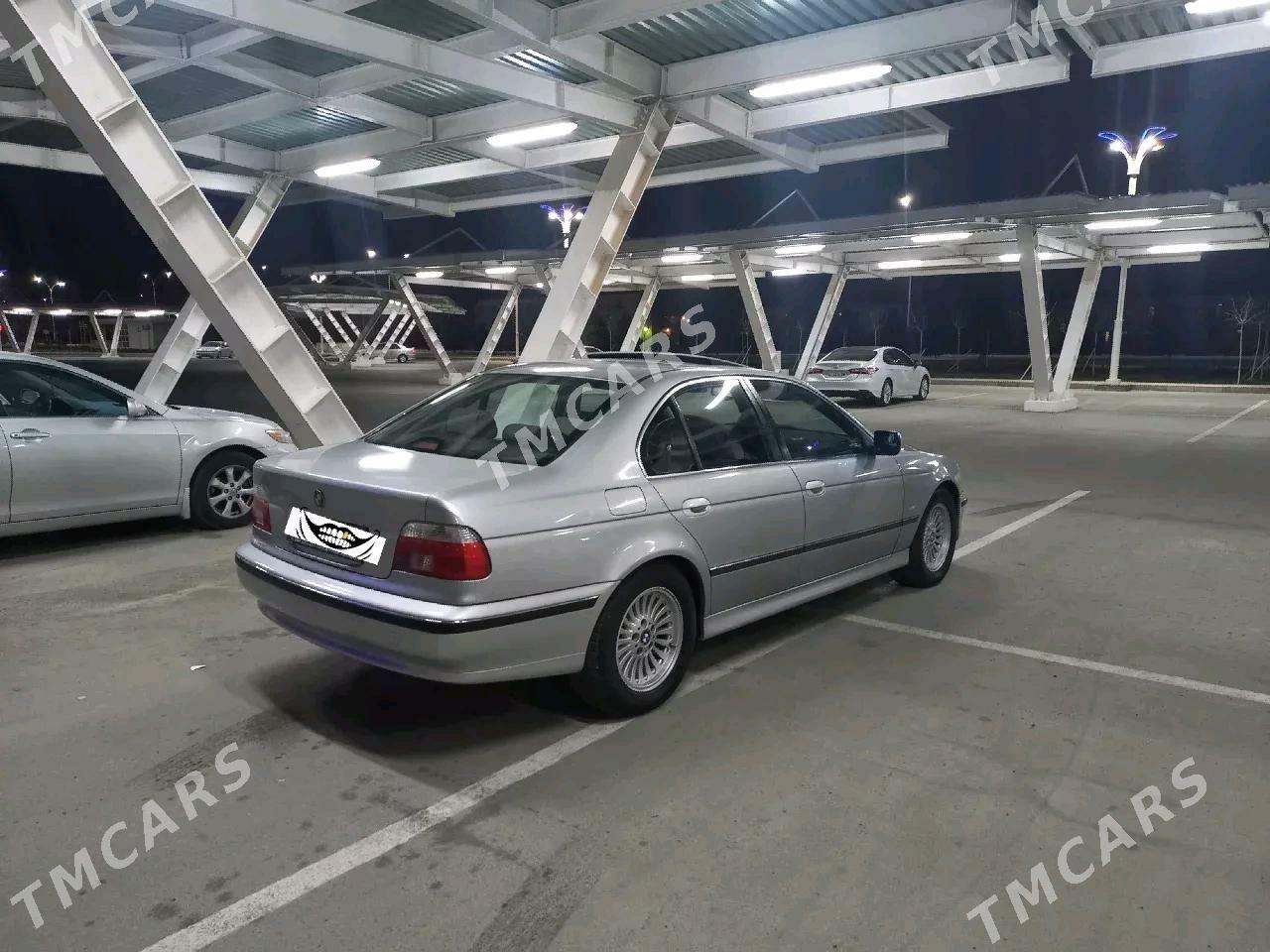 BMW E39 1997 - 80 000 TMT - Балканабат - img 4