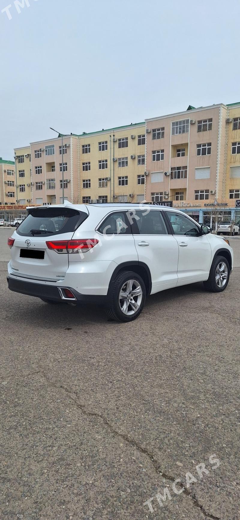 Toyota Highlander 2018 - 430 000 TMT - Мары - img 2