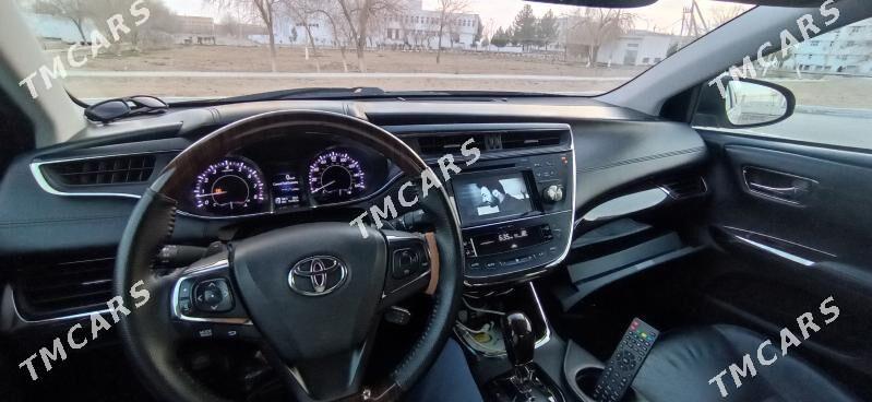 Toyota Avalon 2015 - 310 000 TMT - Мары - img 9