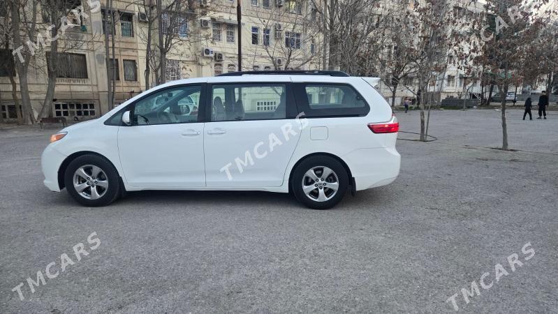 Toyota Sienna 2015 - 320 000 TMT - Aşgabat - img 9