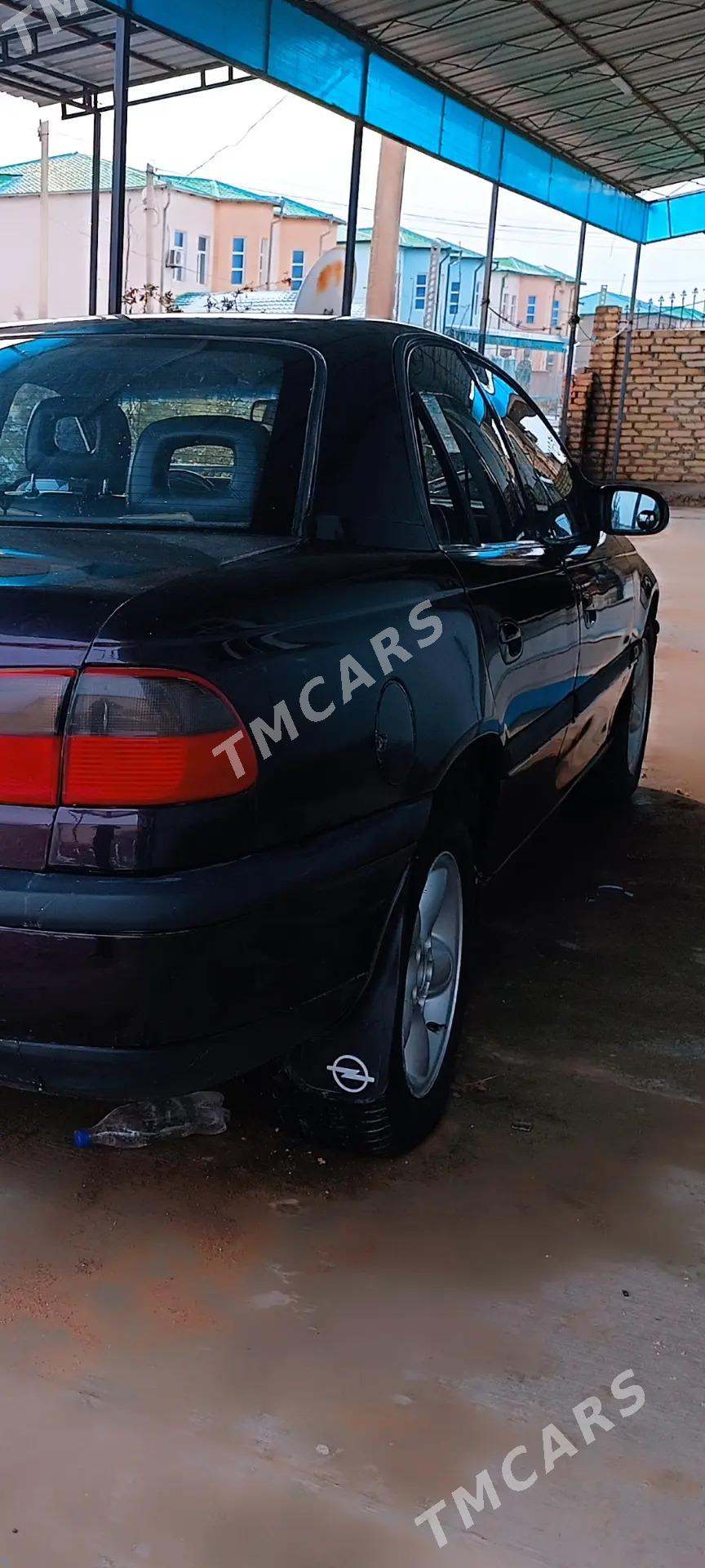 Opel Omega 1995 - 40 000 TMT - Дашогуз - img 3