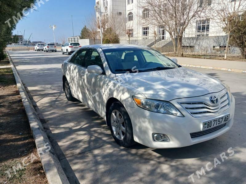 Toyota Camry 2010 - 160 000 TMT - ул. Подвойского (Битарап Туркменистан шаёлы) - img 4