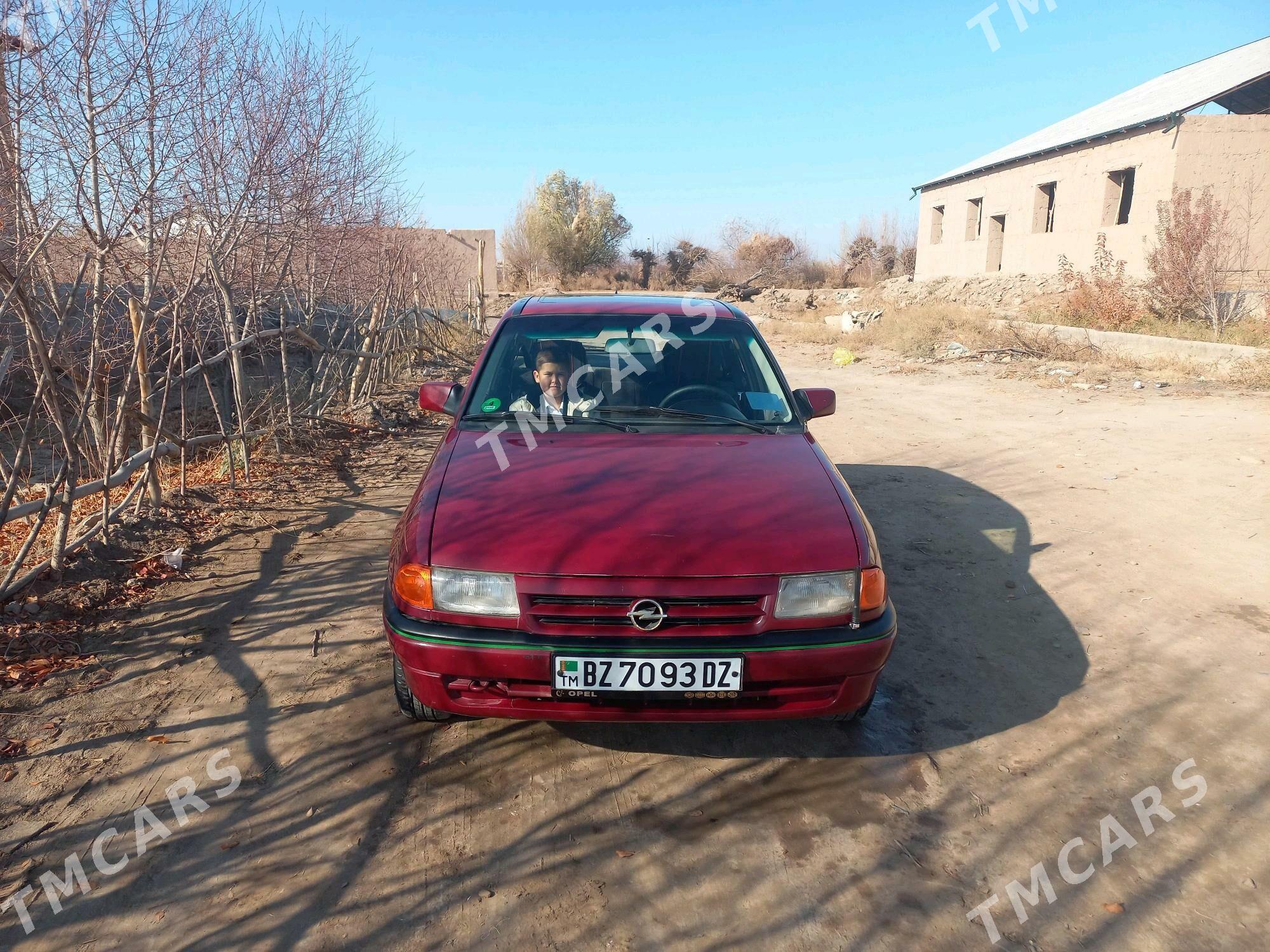 Opel Astra 1992 - 33 000 TMT - Дашогуз - img 4