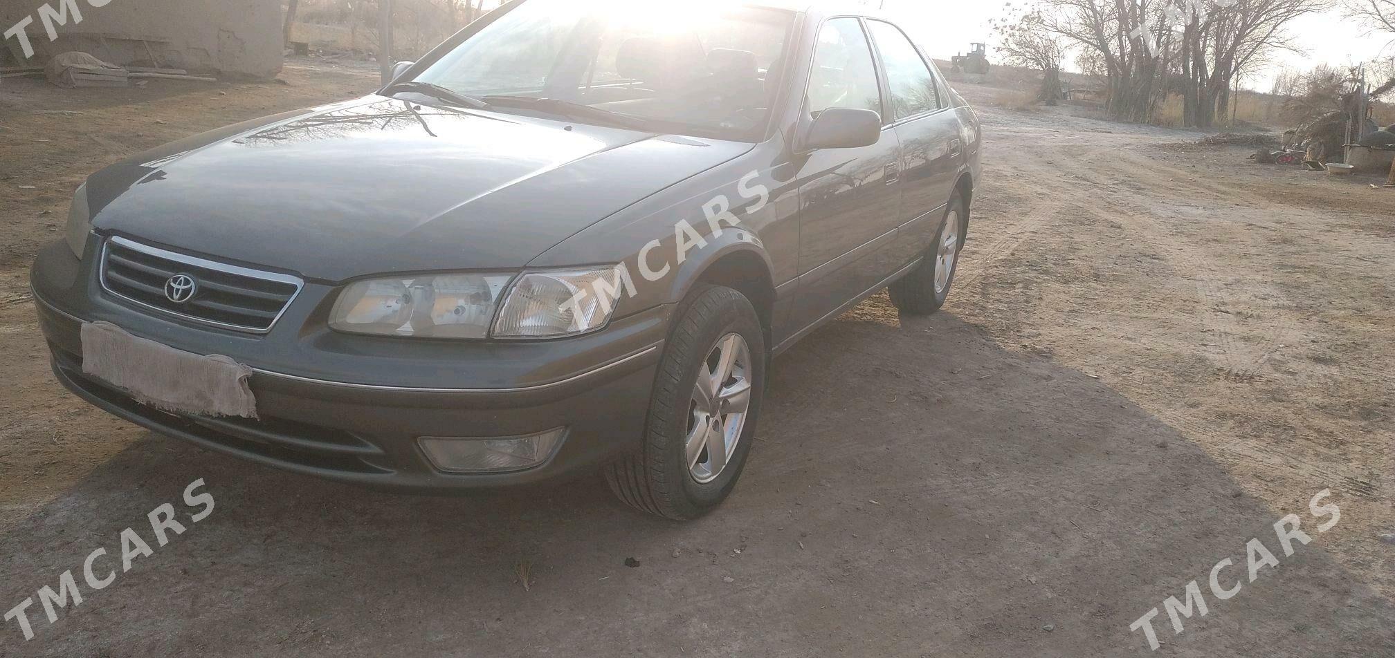 Toyota Camry 2000 - 130 000 TMT - Köneürgenç - img 2