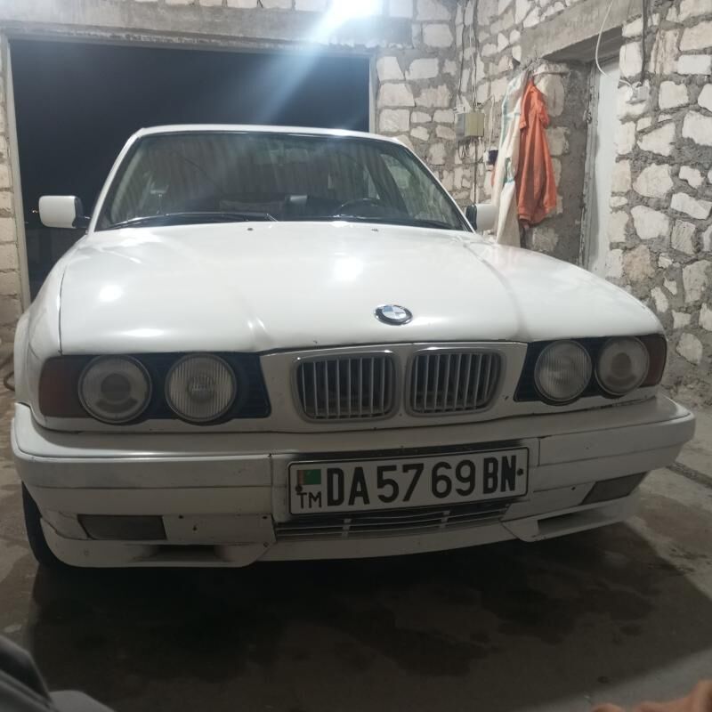 BMW 535 1992 - 48 000 TMT - Balkanabat - img 8