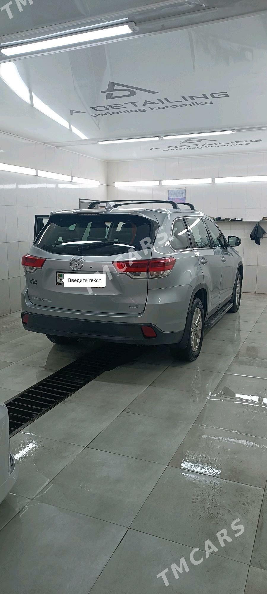 Toyota Highlander 2019 - 390 000 TMT - Дашогуз - img 3