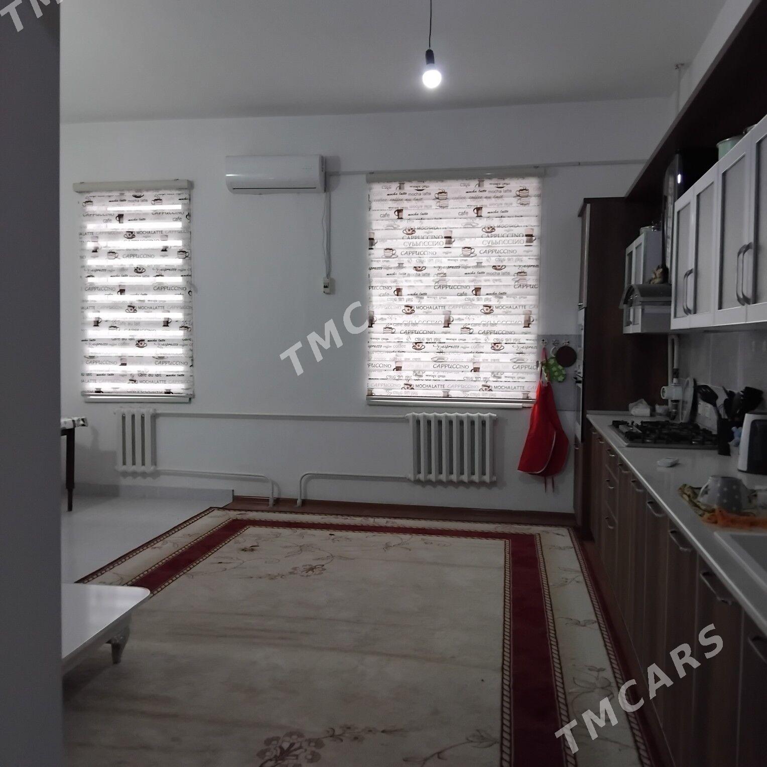  Элитка 2мекдеп 4эт 4к 204м² - Дашогуз - img 4