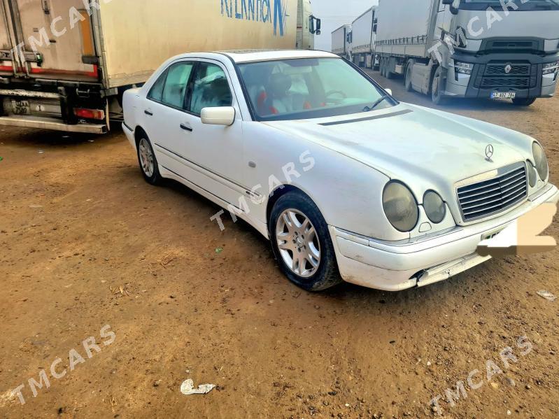 Mercedes-Benz E55 AMG 1998 - 120 000 TMT - Mary - img 6