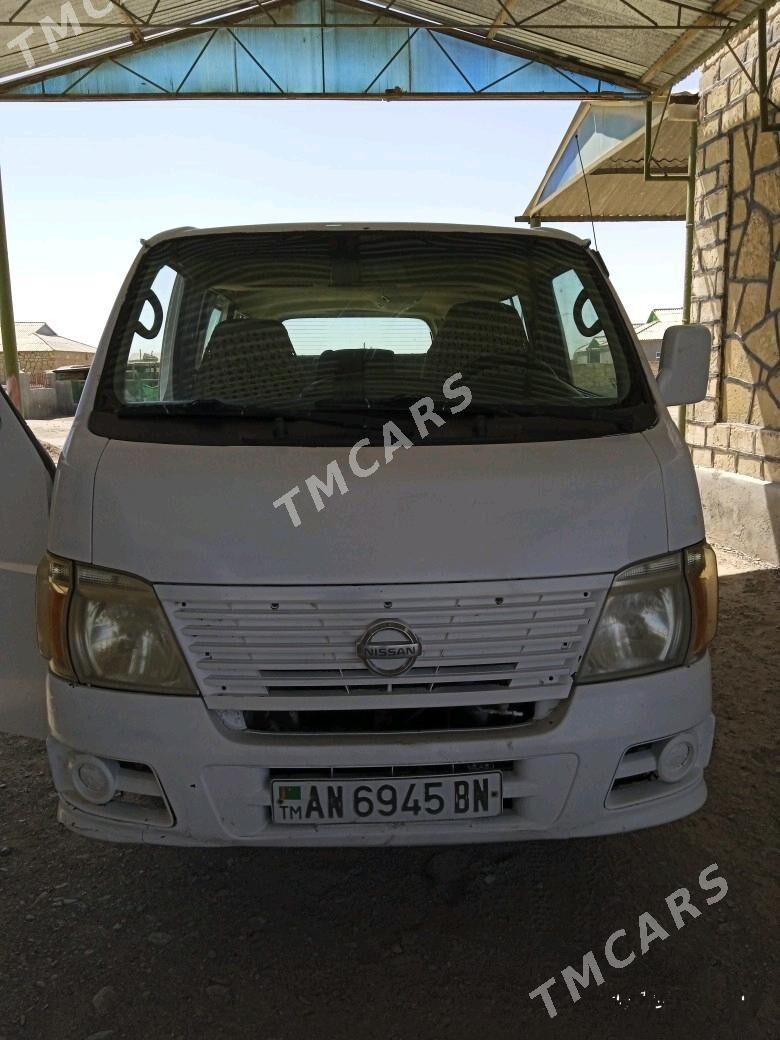 Nissan Urvan 2009 - 120 000 TMT - Этрек - img 4