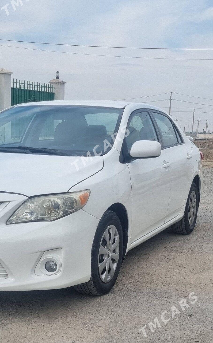 Toyota Corolla 2011 - 140 000 TMT - Бузмеин - img 3