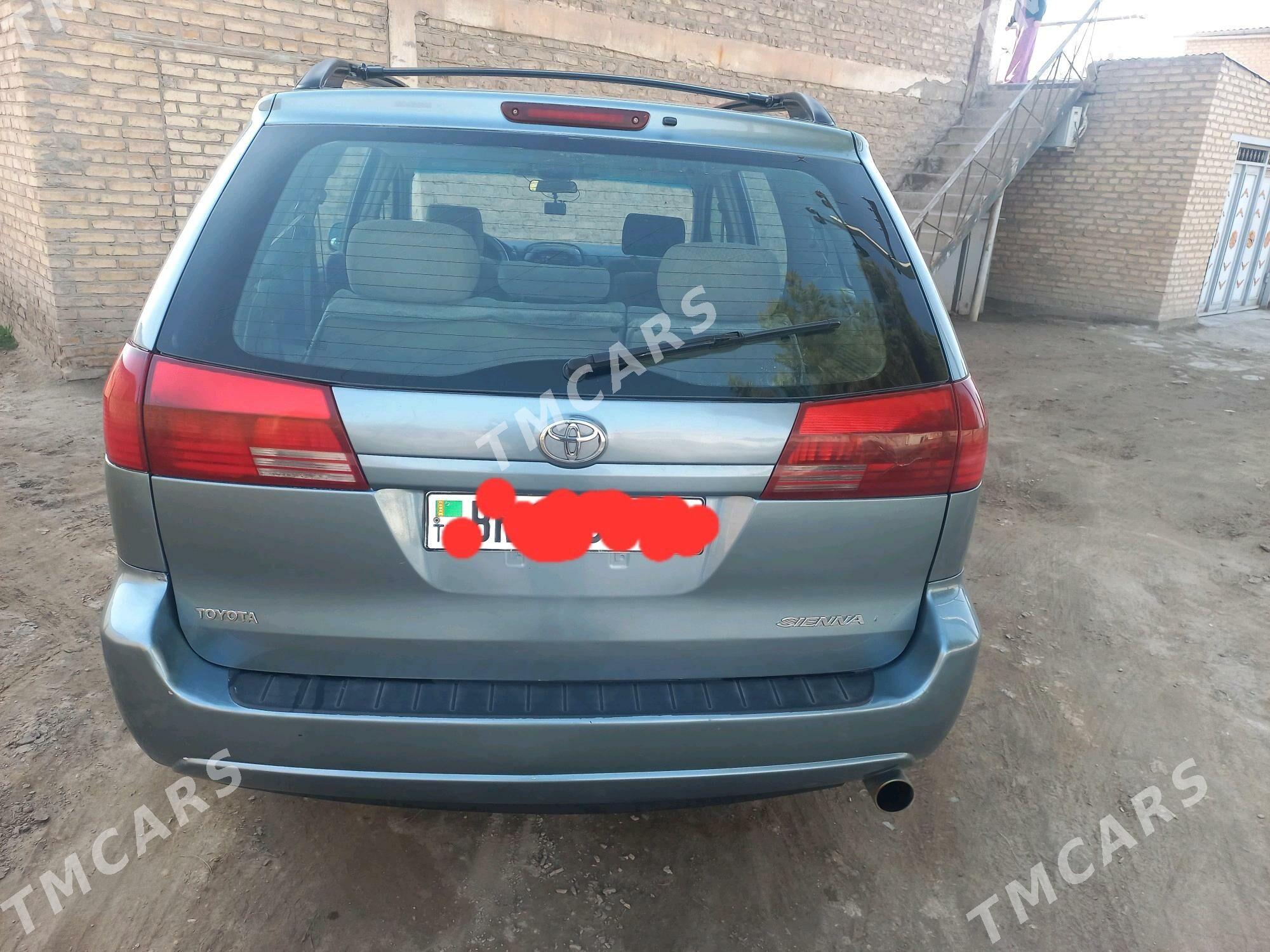 Toyota Sienna 2005 - 150 000 TMT - Saýat - img 2