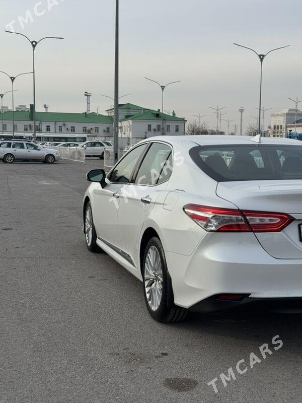 Toyota Camry 2019 - 335 000 TMT - Aşgabat - img 4