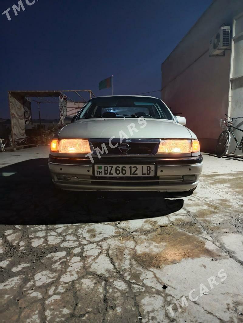 Opel Vectra 1993 - 31 000 TMT - Türkmenabat - img 6