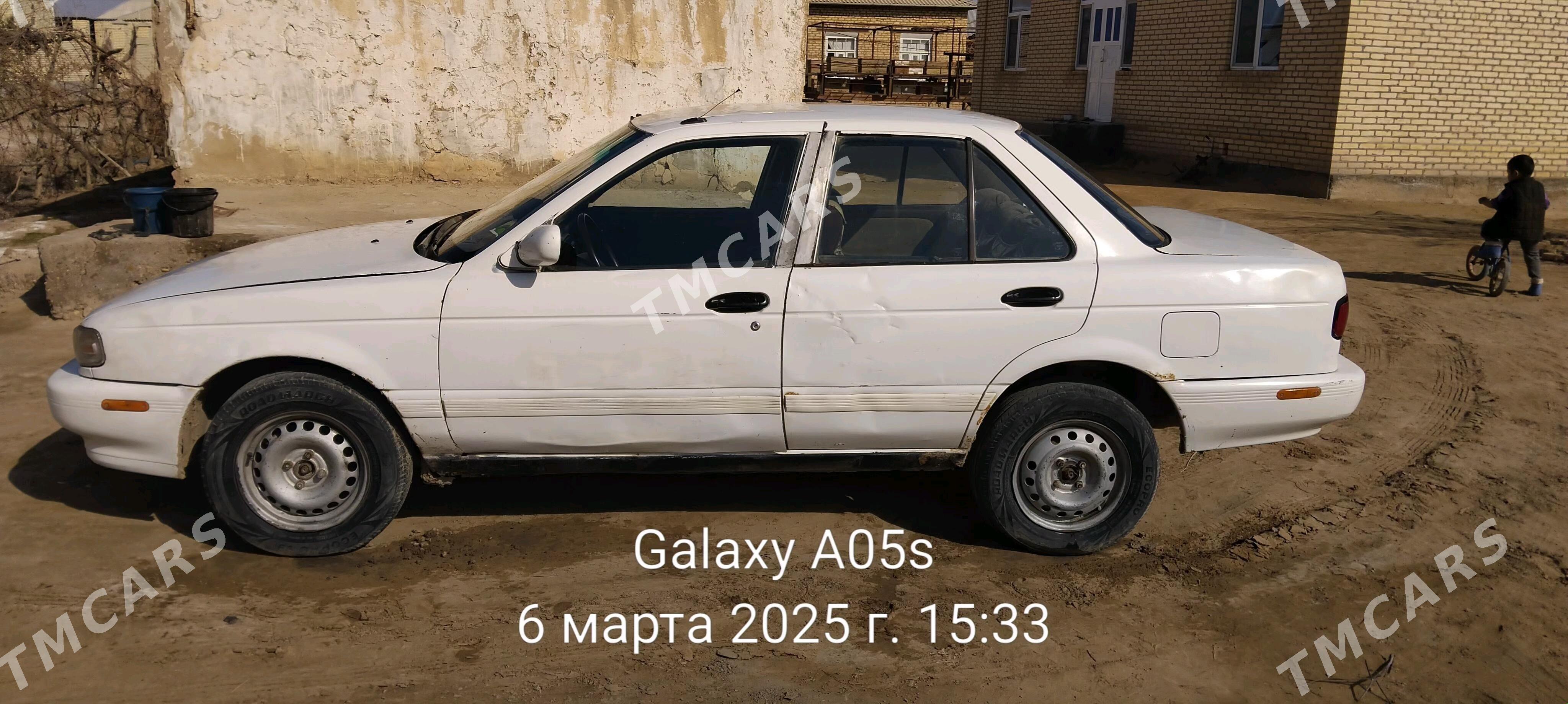 Nissan Sunny 1994 - 20 000 TMT - Сакарчага - img 4