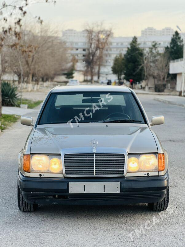 Mercedes-Benz E300 1988 - 66 000 TMT - Aşgabat - img 2