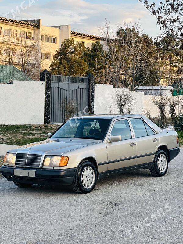 Mercedes-Benz E300 1988 - 66 000 TMT - Aşgabat - img 8