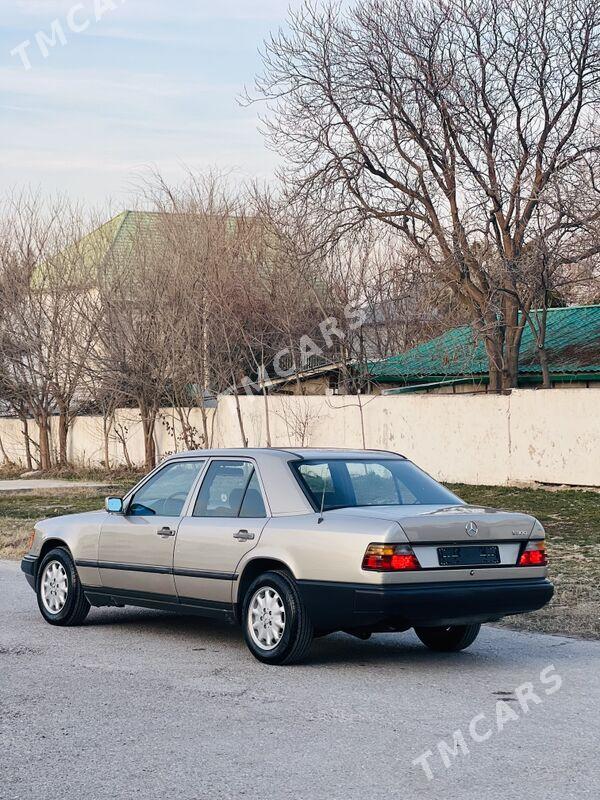 Mercedes-Benz E300 1988 - 66 000 TMT - Aşgabat - img 7