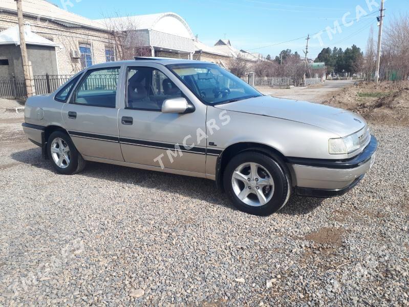 Opel Vectra 1990 - 30 000 TMT - Mary - img 2