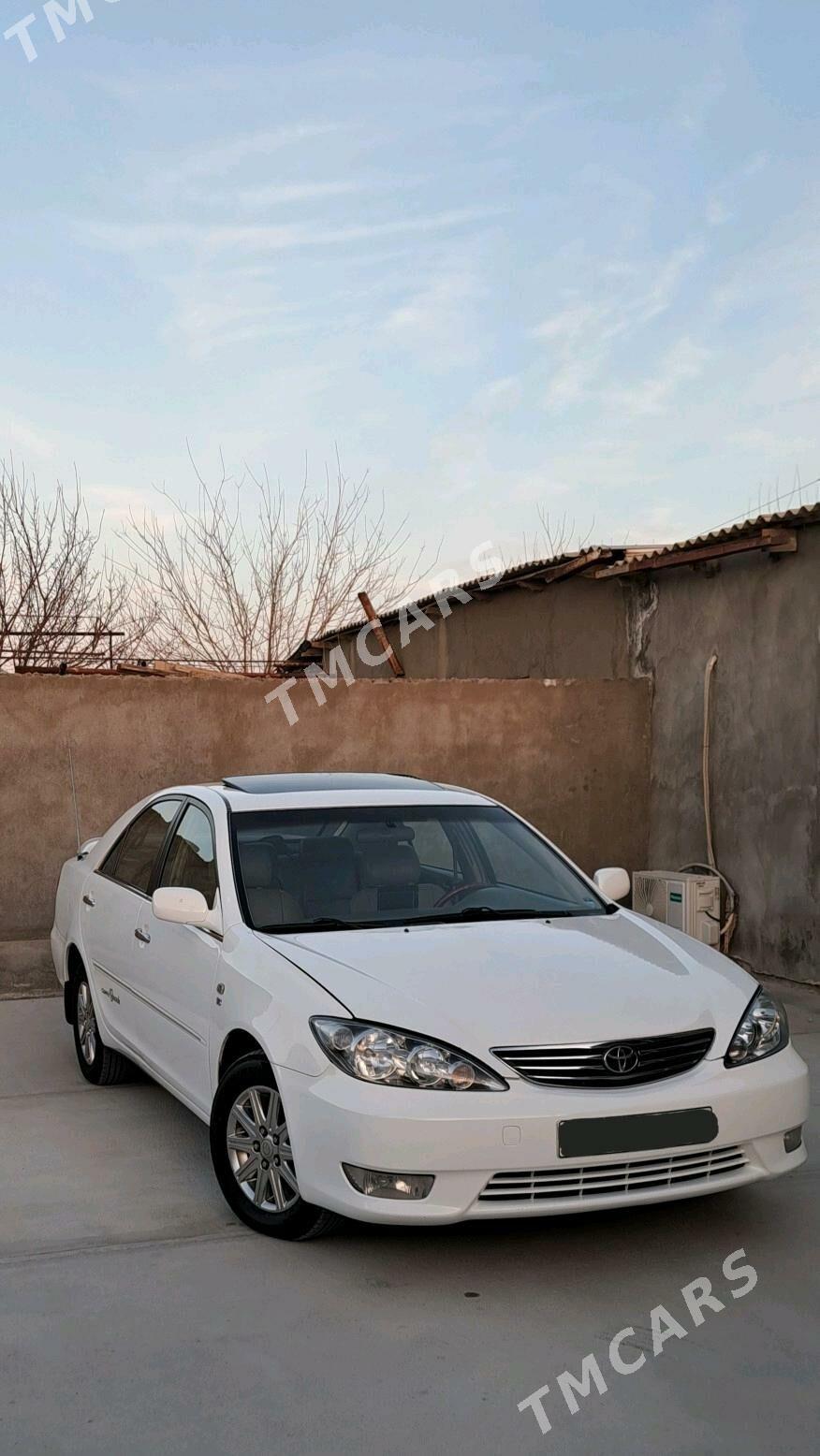 Toyota Camry 2004 - 170 000 TMT - Aşgabat - img 9