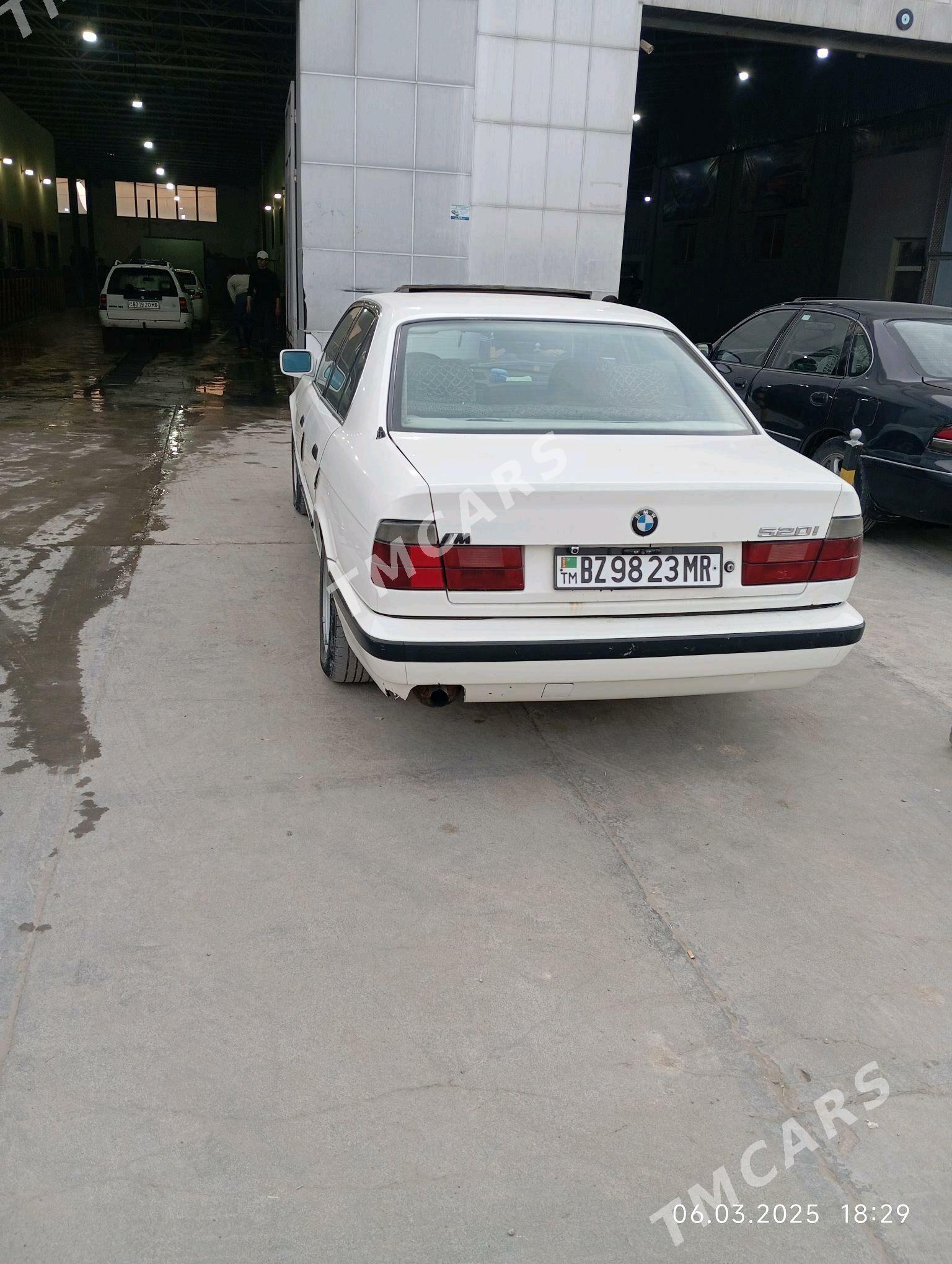 BMW 520 1992 - 35 000 TMT - Байрамали - img 3