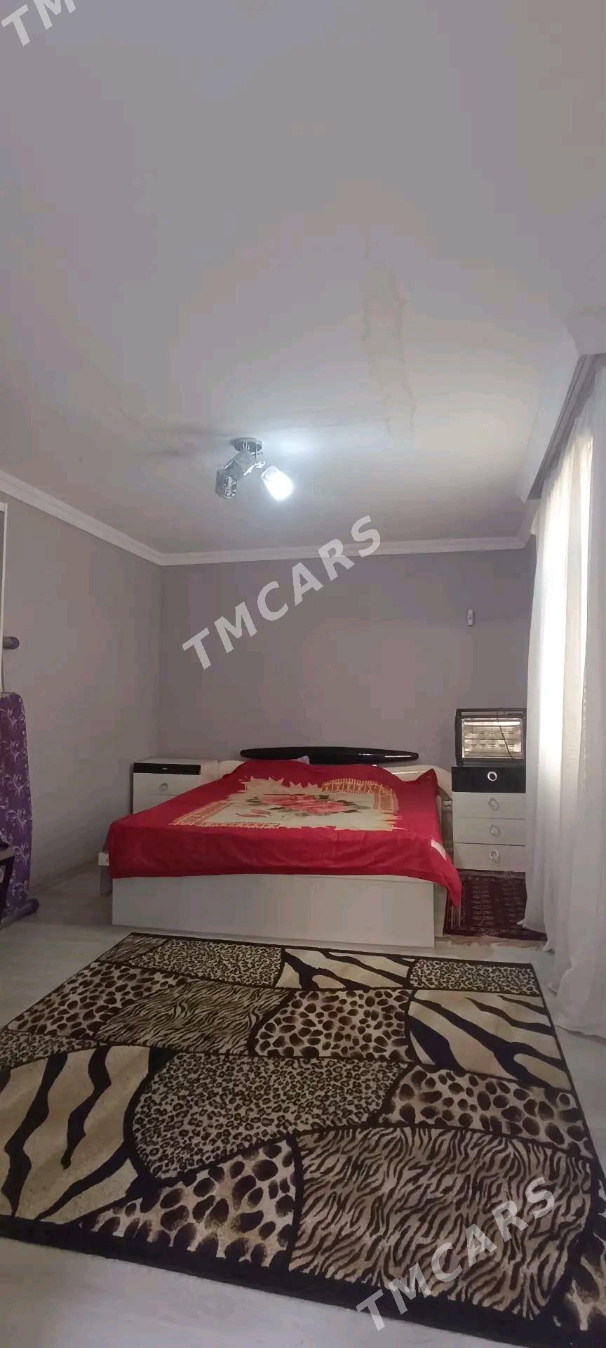 ДОМ ЦЕНТР 5-КОМ 180М² - Aşgabat - img 5