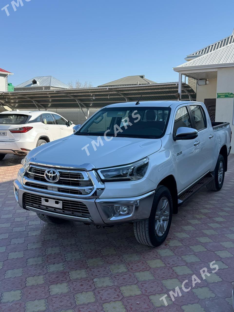 Toyota Hilux 2022 - 600 000 TMT - Mary - img 2