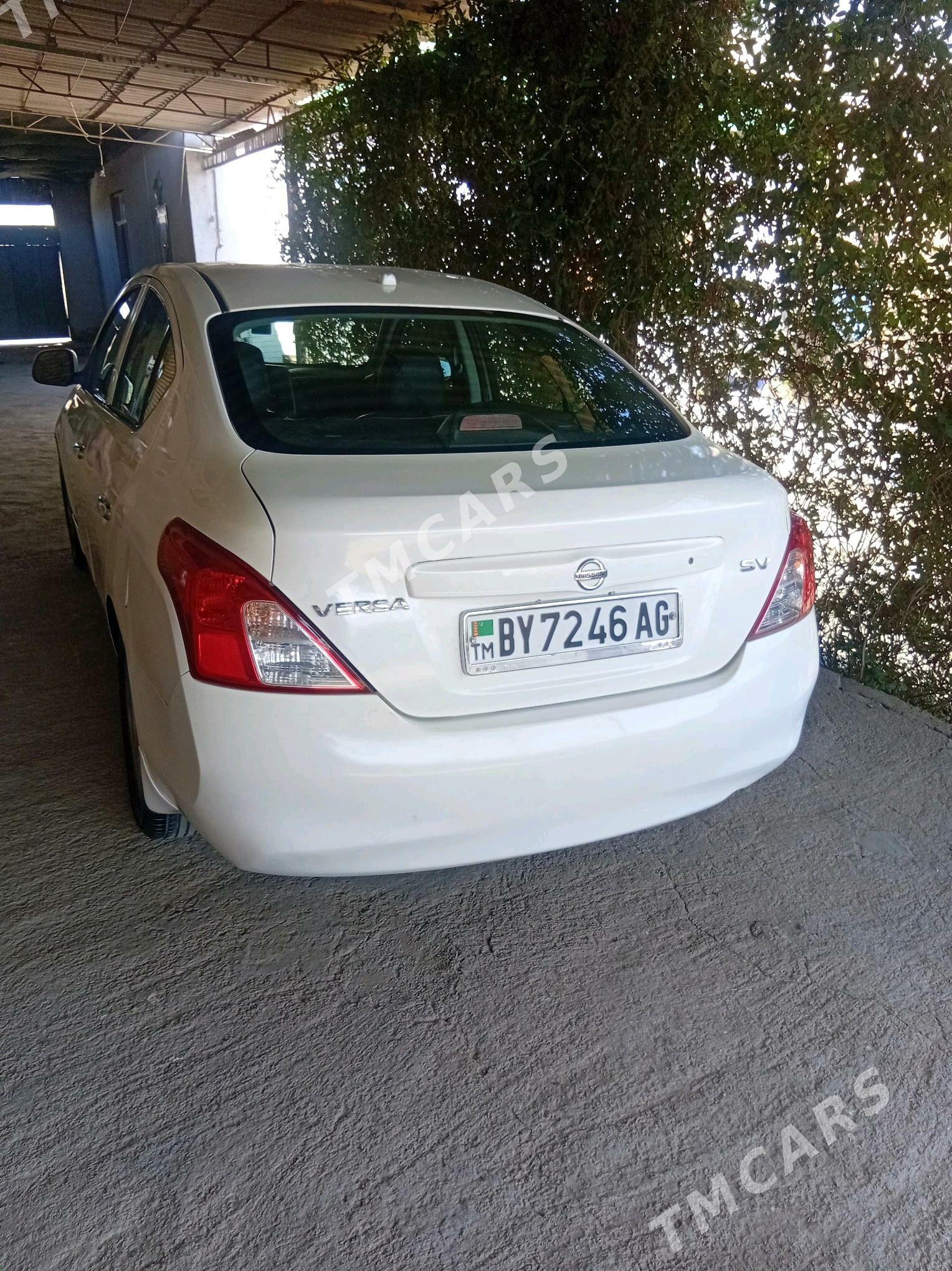 Nissan Versa 2012 - 95 000 TMT - Ашхабад - img 2