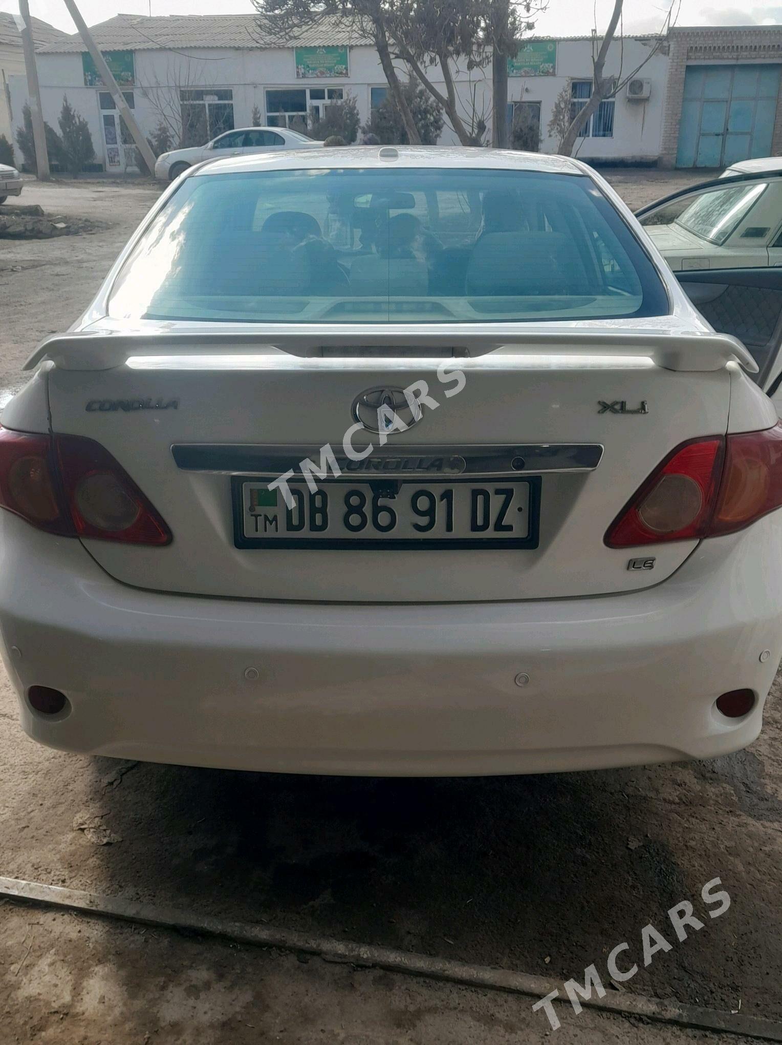 Toyota Corolla 2010 - 140 000 TMT - Акдепе - img 2