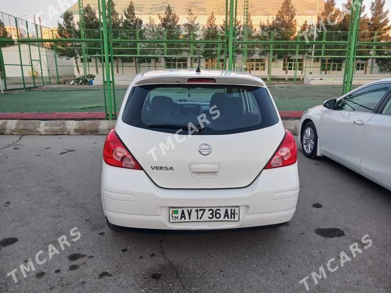 Nissan Versa 2012 - 100 000 TMT - Ýaşlyk - img 4