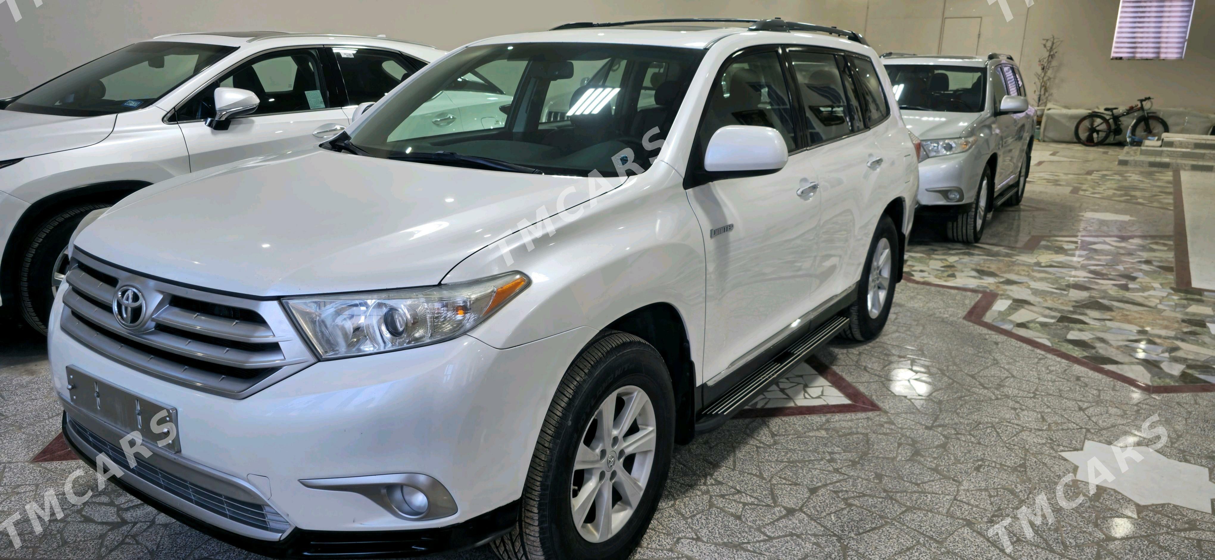 Toyota Highlander 2012 - 349 000 TMT - Туркменабат - img 2