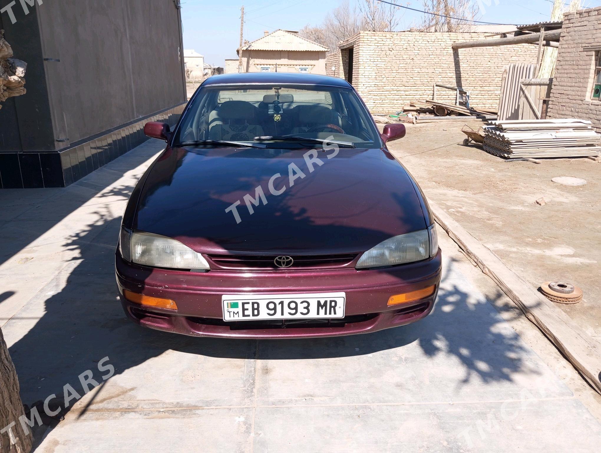 Toyota Camry 1996 - 80 000 TMT - Ёлётен - img 5