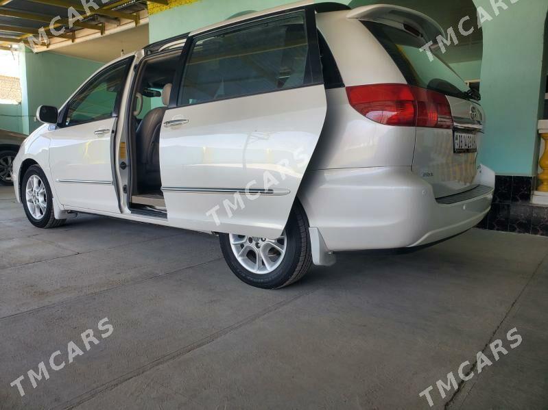 Toyota Sienna 2004 - 235 000 TMT - Кака - img 8