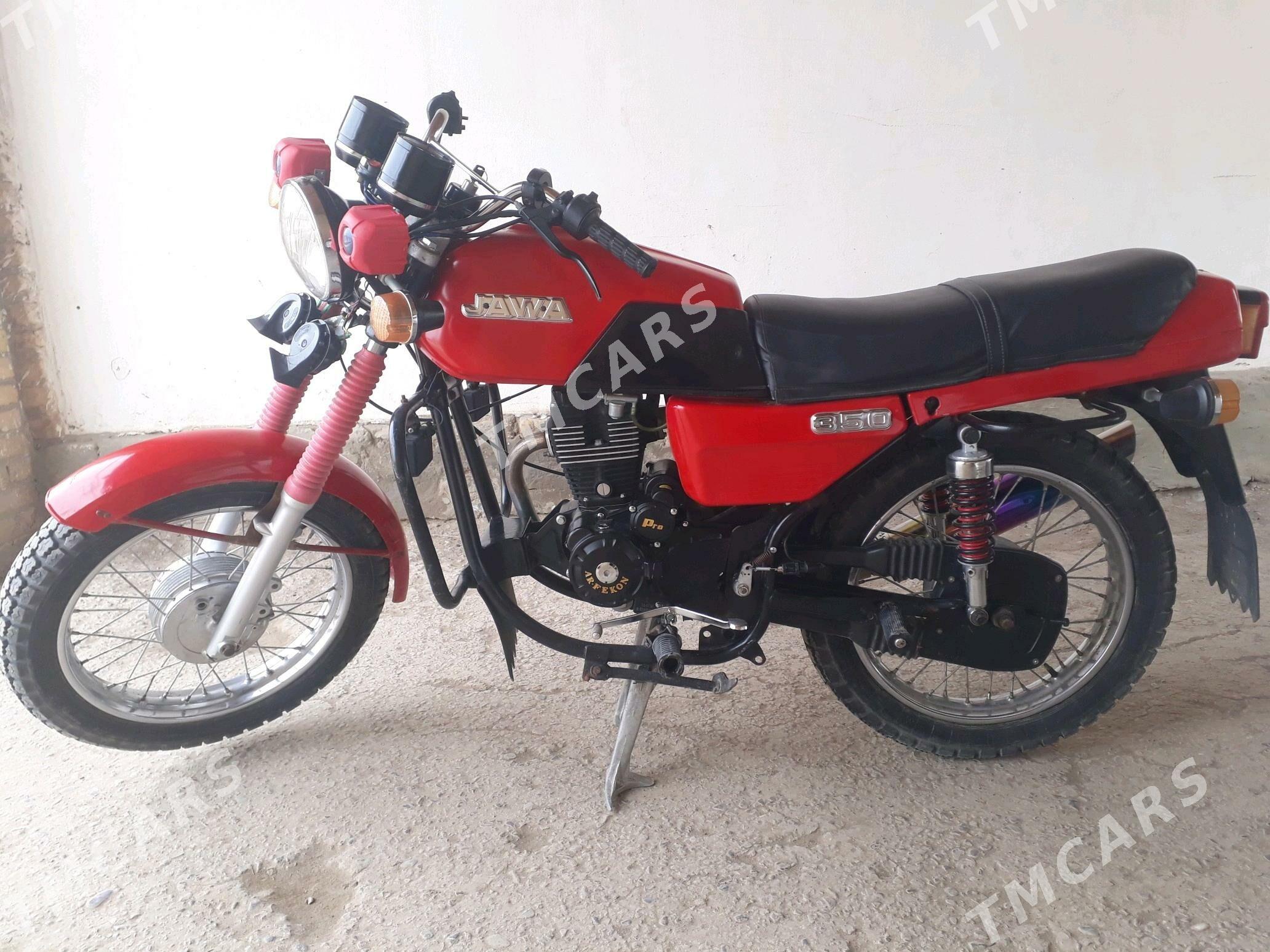 Jawa 300 2025 - 18 000 TMT - Саят - img 6