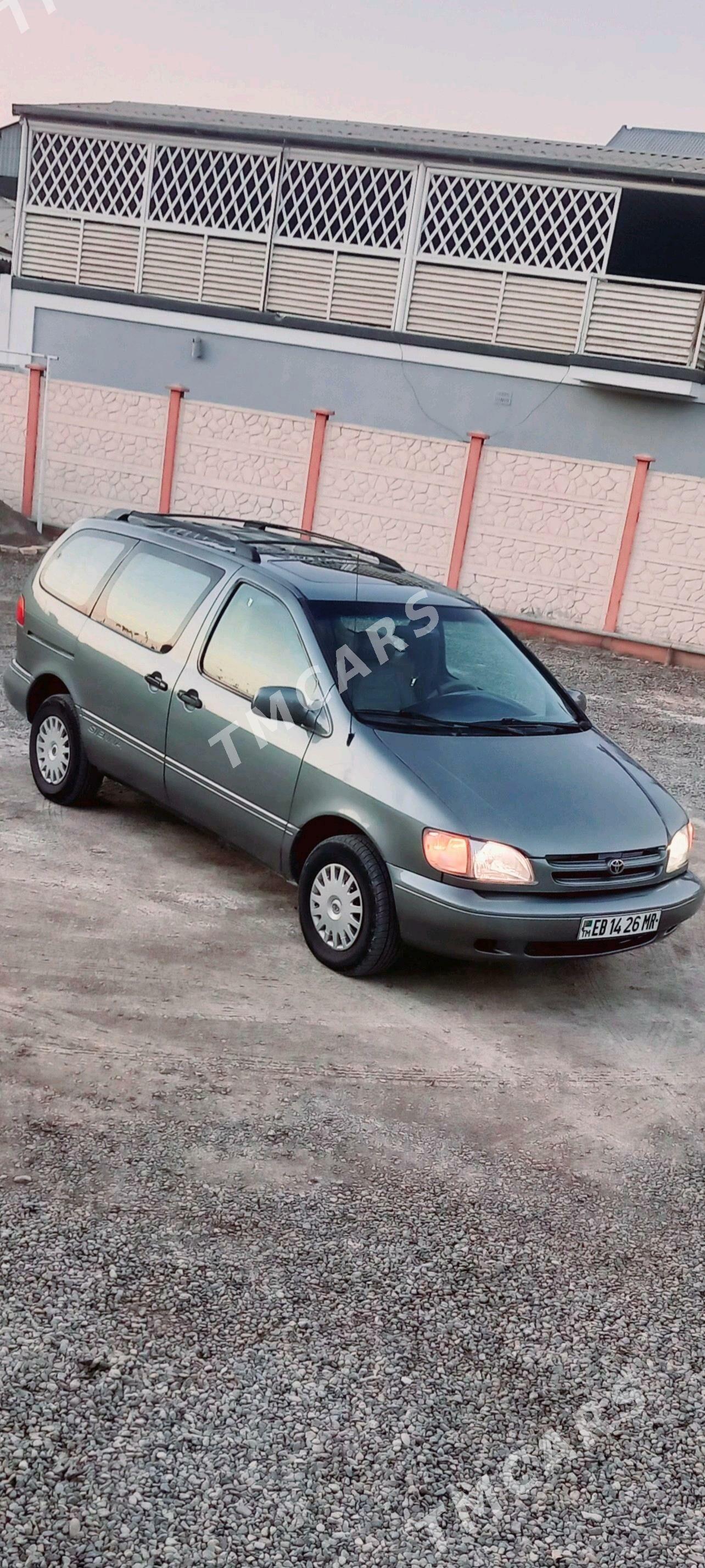 Toyota Sienna 2000 - 135 000 TMT - Мары - img 5