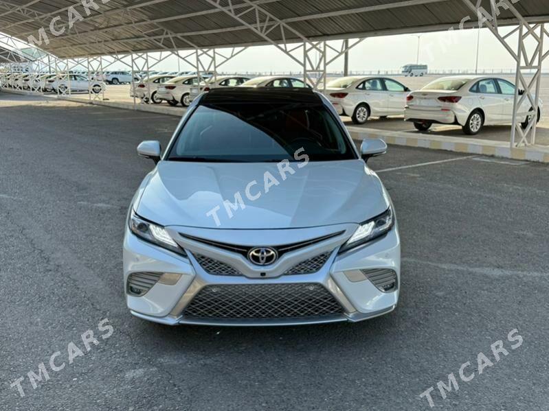 Toyota Camry 2018 - 365 000 TMT - Ашхабад - img 3