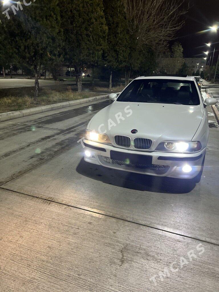 BMW E39 2002 - 130 000 TMT - Aşgabat - img 6