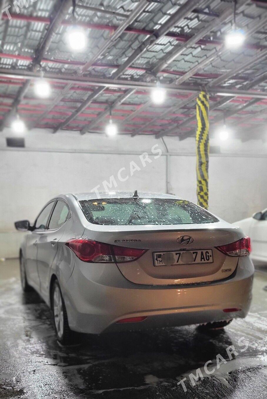 Hyundai Elantra 2012 - 167 000 TMT - Ашхабад - img 3