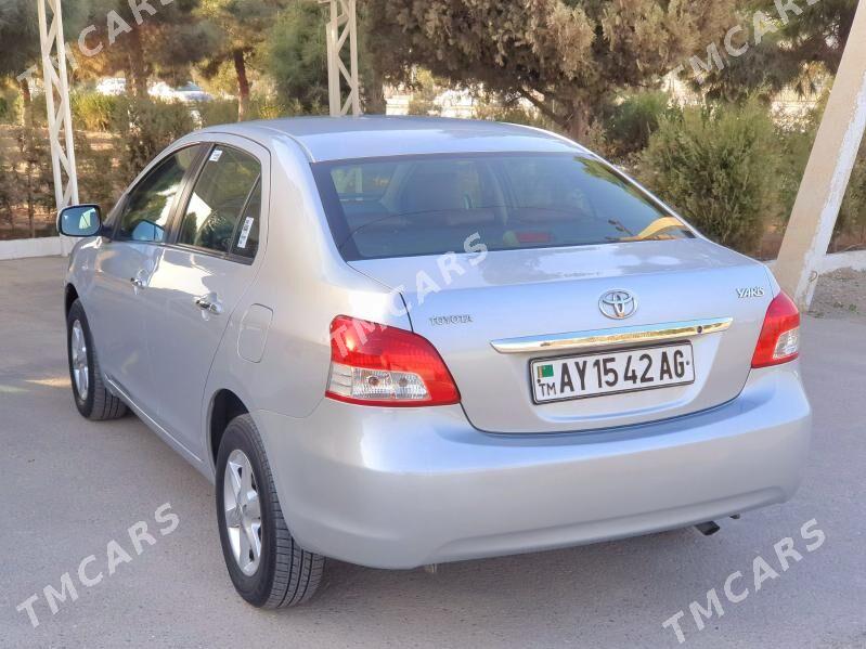 Toyota Yaris 2007 - 120 000 TMT - Aşgabat - img 2