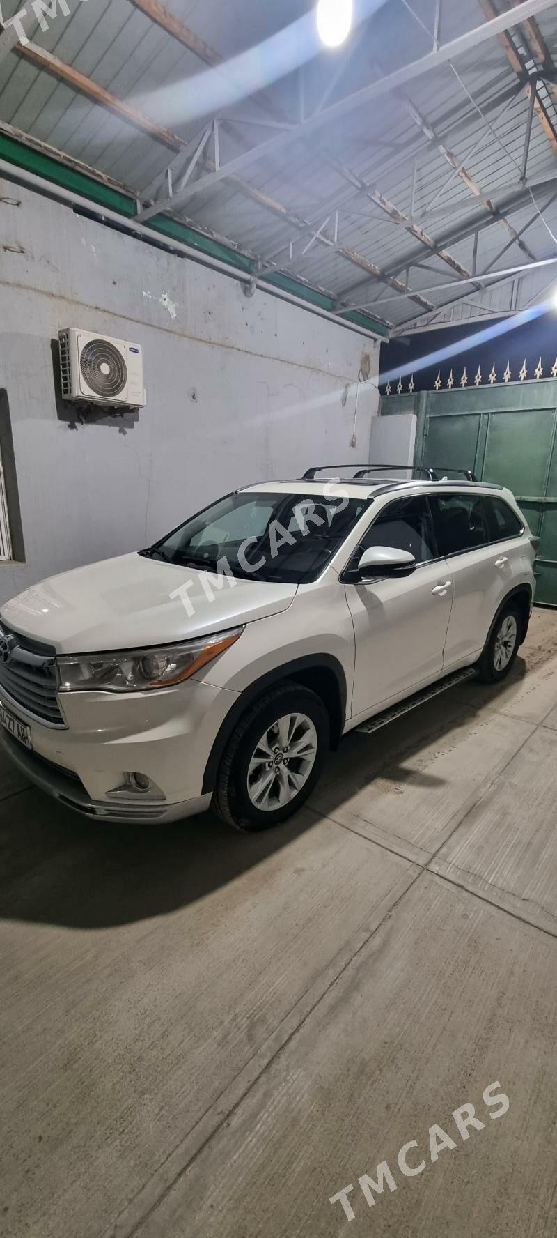 Toyota Highlander 2015 - 375 000 TMT - Гёкдепе - img 4